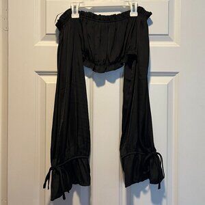 Off-the-shoulder cropped long sleeve